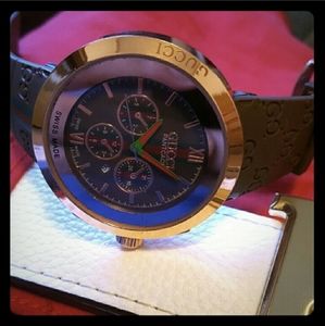 Gucci brown nice unisex